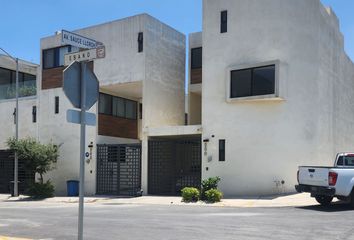 Casa en  Ayucca Residencial, Palma, Residencial Ayucca, García, Nuevo León, México