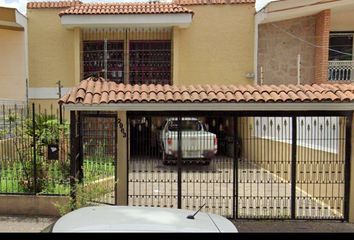 Casa en  Avenida Faro 2963, Bosques De La Victoria, Guadalajara, Jalisco, México