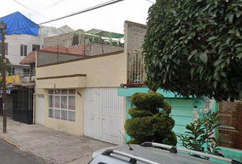 Casa en  Calle 641, San Juan De Aragón V Sección, Ciudad De México, Cdmx, México