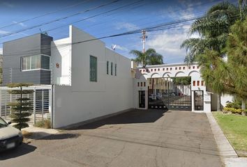 Casa en  Avenida Magnolias 1458, Girasoles Acueducto, Zapopan, Jalisco, México