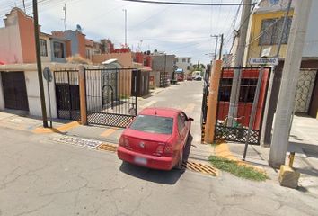 Casa en fraccionamiento en  Circuito Valle De Atenco, Real Del Valle, Tepexpan, Estado De México, México