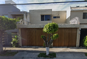 Casa en fraccionamiento en  Calle George Bizet 5515, La Estancia, Zapopan, Jalisco, México