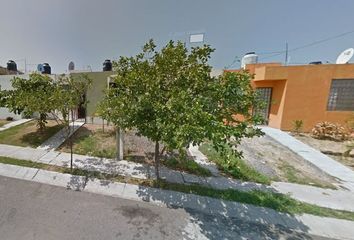 Casa en  Valle De Las Guayabas 60, Valle Paraíso, Manzanillo, Colima, México