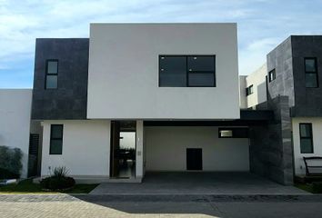 Casa en fraccionamiento en  Instituto Metepec, Paseo San Antonio Mz 009, San Gaspar Tlahuelilpan, Estado De México, México