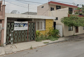 Casa en  Calle Camargo, Mitras Norte, Monterrey, Nuevo León, México