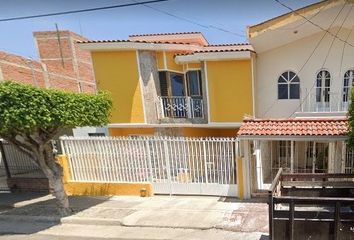 Casa en  De La Angostura, Jardines De Santa Isabel, Guadalajara, Jalisco, México