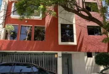 Casa en  Loma Perpetua 17, Lomas De Tarango, 01620 Ciudad De México, Cdmx, México