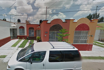 Casa en  Magisterial De Irapuato, Irapuato, Guanajuato, México