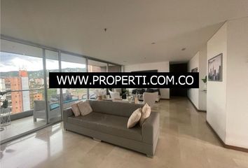 Apartamento en  El Tesoro, El Poblado, Medellín, Antioquia, Colombia