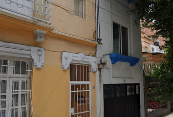 Casa en fraccionamiento en  Antonio Del Castillo 34, Colonia San Rafael, Ciudad De México, Cdmx, México