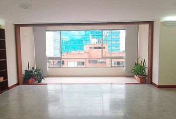 Apartment for rent in Poblado, Medellín