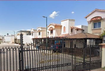 Casa en fraccionamiento en  Alamanes, Puerta Real, Hermosillo, Sonora, México