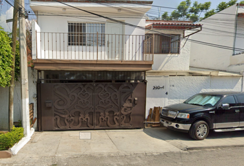 Casa en  Copal 230, Lomas Del Tzompantle, Cuernavaca, Morelos, México