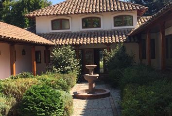 Casa en  Lo Barnechea, Provincia De Santiago