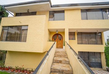 Casa en  La Concepción, Quito