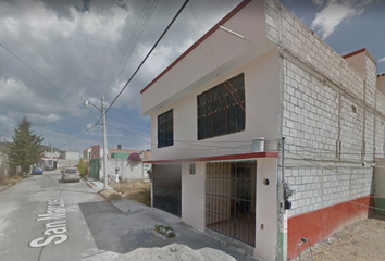 3 casas en remate bancario en venta en Mineral de la Reforma 