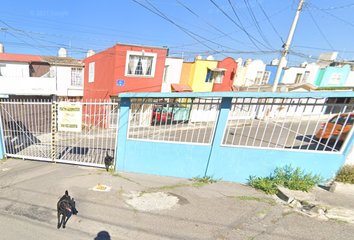 Casa en fraccionamiento en  Calle 3-j 15, Bosques De San Sebastián, Puebla De Zaragoza, Puebla, México