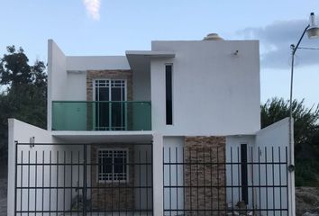 Casa en  Francisco González Bocanegra, 20 De Noviembre, Ixmiquilpan, Estado De Hidalgo, México