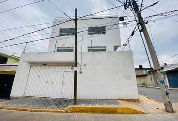 Casa en  C. Oropel, El Tesoro, 54957 Buenavista, Méx., México