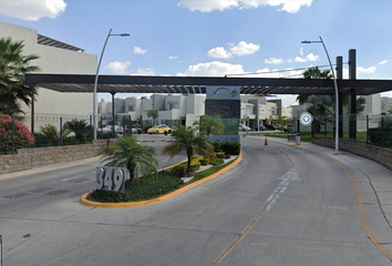 Casa en fraccionamiento en  Alviento Residencial Etapa I, Zapopan, Jalisco, México