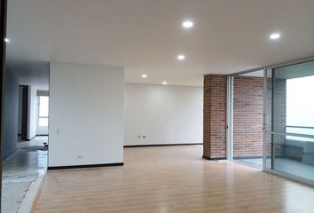 Apartamento en Poblado, Medellín