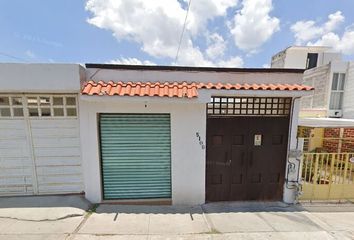 Casa en  Avenida San Uriel 5114-5128, Fracc Paseos De San Miguel, Querétaro, 76118, Mex