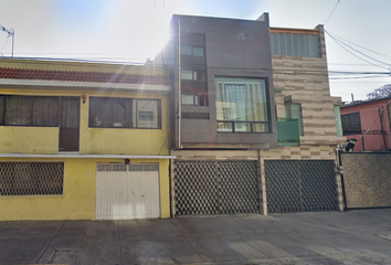 Casa en  Calle Oriente 148, Moctezuma 2da Sección, Ciudad De México, Cdmx, México