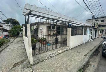 Casa en  Eloy Alfaro (durán)