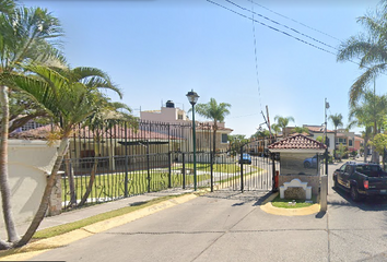 Casa en fraccionamiento en  Residencial Plaza Guadalupe, Plaza Guadalupe, Zapopan, Jalisco, México