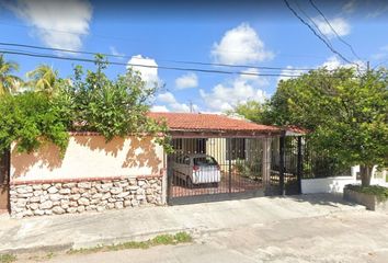 Casa en  C. 39 357, Montealbán, Mérida, Yucatán, México
