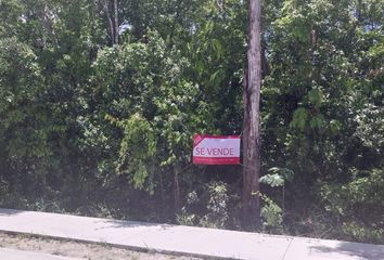 Lote de Terreno en  Valenia Club Residencial, Carretera Cancún - Tulum, Playa Del Carmen, Quintana Roo, México