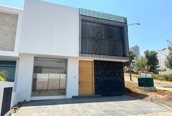 Casa en fraccionamiento en  El Olivar Altozano, Jesús Del Monte, Michoacán, México