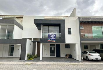 Casa en fraccionamiento en  Residencial Palmas 66, Privada San Jacinto, Santiago Momoxpan, Cholula, Puebla, México