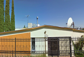 Casa en  Sánchez Celis 28, Magisterial, 33860 Hidalgo Del Parral, Chih., México