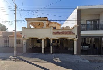 Casa en  Jardines Del Lago, Mexicali