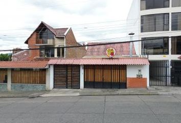 Casa en  Av. De Las Américas, Cuenca, Ecuador