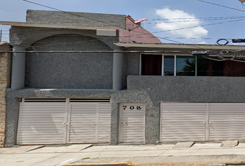 Casa en  Lago Tanganica, Ocho Cedros, Toluca, Estado De México, México