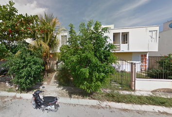Casa en fraccionamiento en  Rio Aripuana, Villas Riviera, Playa Del Carmen, Quintana Roo, México