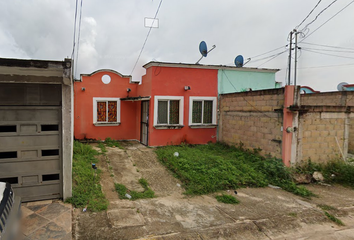 Casa en  Primavera, Las Arboledas, Fraccionamiento Las Arboledas, Veracruz, México