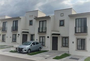 Casa en condominio en  Zákia Querétaro, Paseos De Zakia Poniente, Santiago De Querétaro, Querétaro, México