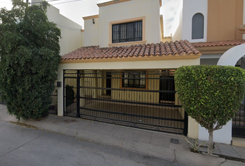 Casa en  Avenida Provincia Albacete, Los Portales, Hermosillo, Sonora, México