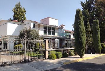 Casa en fraccionamiento en  Paseo San Joaquín, La Asuncion, Metepec, Estado De México, México