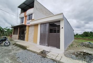 Casa en  Santo Domingo De Los Colorados, Ecuador