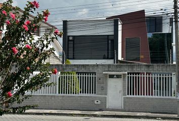 Casa en  Ibarra, Ecuador