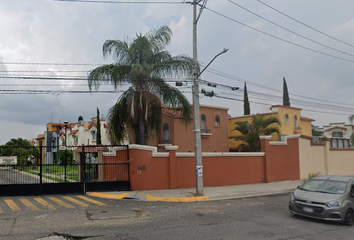 Casa en fraccionamiento en  Paseos De Santiago, Tonalá, Jalisco