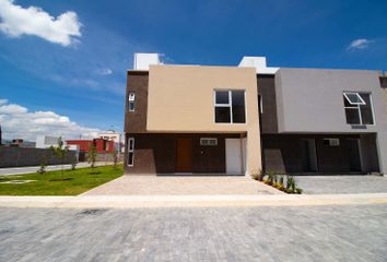 Casa en  Cam. A Ocotitlán 222, Fabela, 52167 Metepec, Méx., México