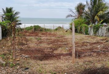 Terreno Comercial en  Playa De Paufi, Río Verde Canton, Ecuador