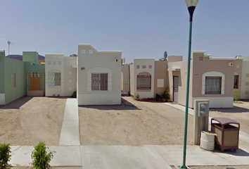 Casa en fraccionamiento en  Calle Del Norte, Valle Del Mezquite, La Paz, Baja California Sur, México