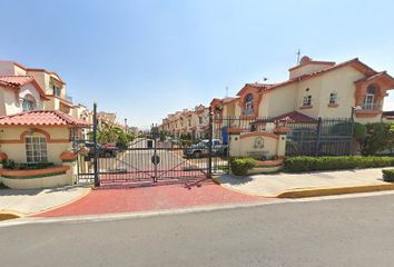 Casa en  Privada Compostela, Villa Del Real, Ojo De Agua, Estado De México, México