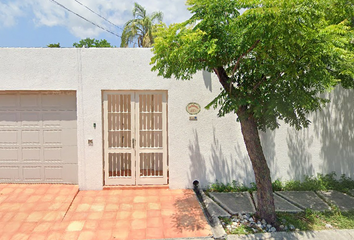 Casa en  Av Constelaciones 1025, Contry, Monterrey, Nuevo León, México